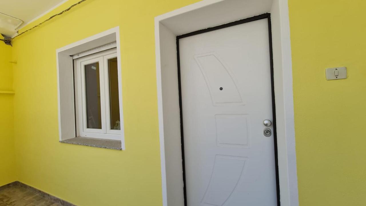Il Nido Apartment Iglesias Exterior photo